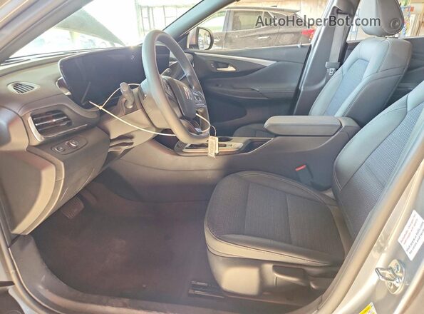 KL47LAEP9TB116124 2026 BUICK OTHER Gray Vista interior delantera