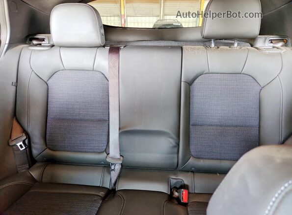 KL47LAEP9TB116124 2026 BUICK OTHER Gray Vista de los asientos traseros