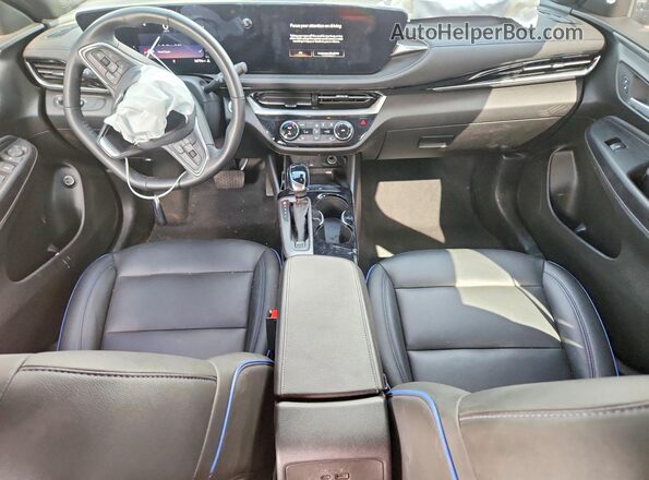 KL47LBE29RB200804 2024 BUICK OTHER Черный Вид панели приборов