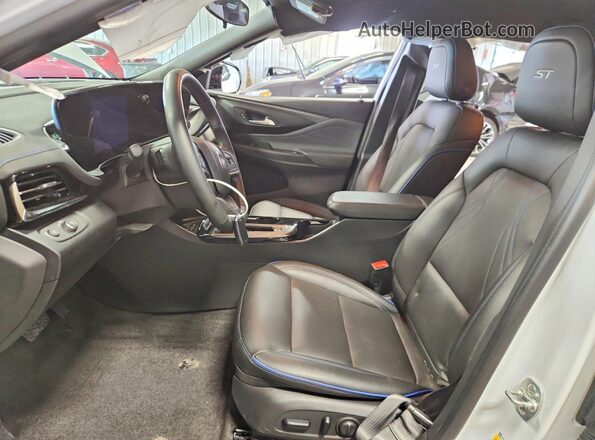 KL47LBEP5SB079903 2025 BUICK OTHER White წინა სალონის ხედი