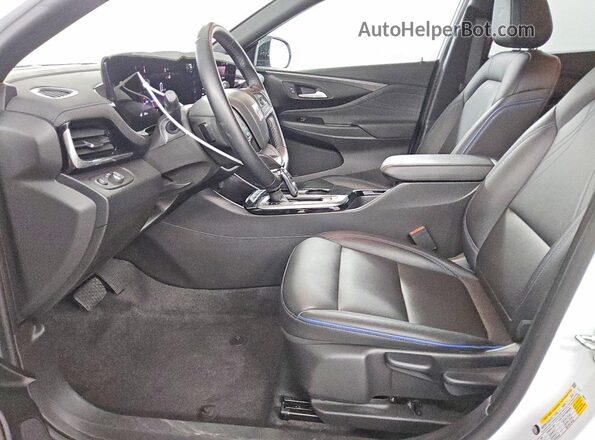 KL47LBEP6SB226276 2025 BUICK OTHER White Vista interior delantera