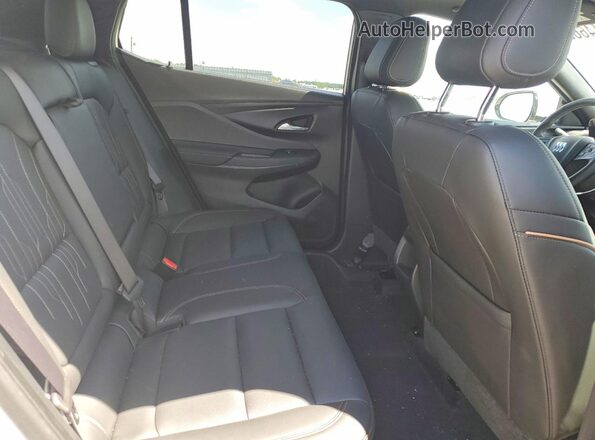 KL47LCE28SB232929 2025 BUICK OTHER White Vista interior trasera