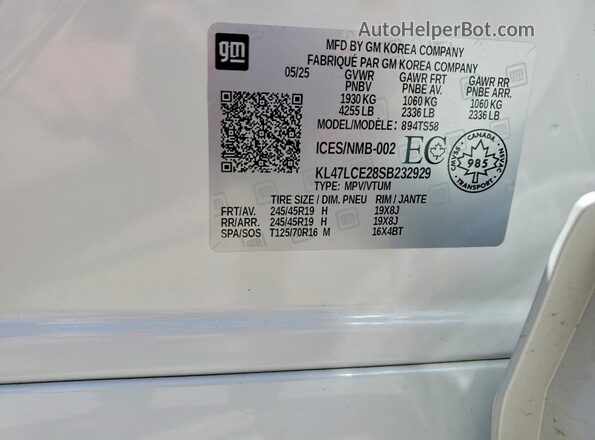 KL47LCE28SB232929 2025 BUICK OTHER White Vista de la etiqueta del VIN