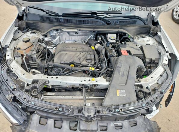 KL47LCE2XRB216466 2024 BUICK OTHER White Vista interior trasera