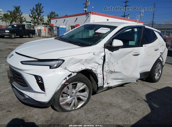 KL4AMBS21RB070931 2024 BUICK ENCORE White წინა მარცხენა ხედი სამი მეოთხედიდან
