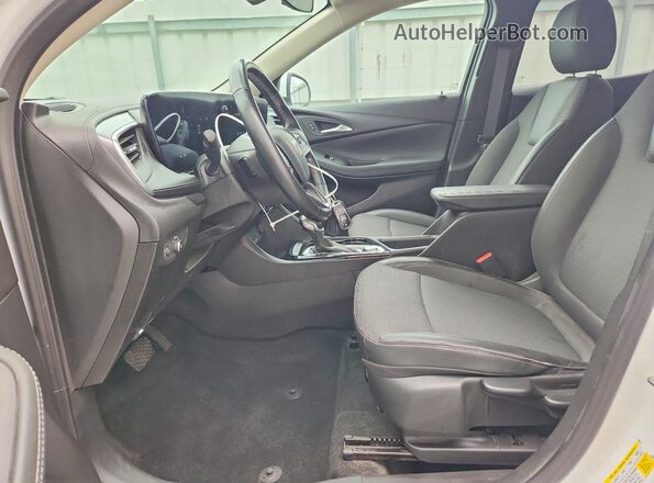 KL4AMBS25RB107446 2024 BUICK ENCORE White Vista interior delantera