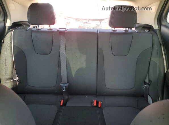 KL4AMBSL2TB115147 2026 BUICK ENCORE White Հետևի նստատեղերի տեսք