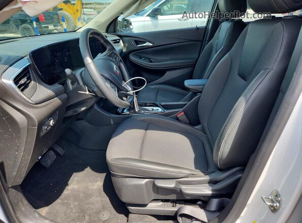 KL4AMBSL5RB190062 2024 BUICK ENCORE White Вид салону спереду