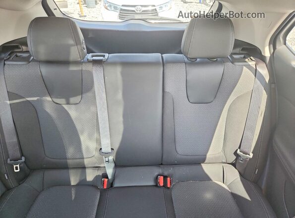 KL4AMBSP2SB076416 2025 BUICK ENCORE Red Rear seats view