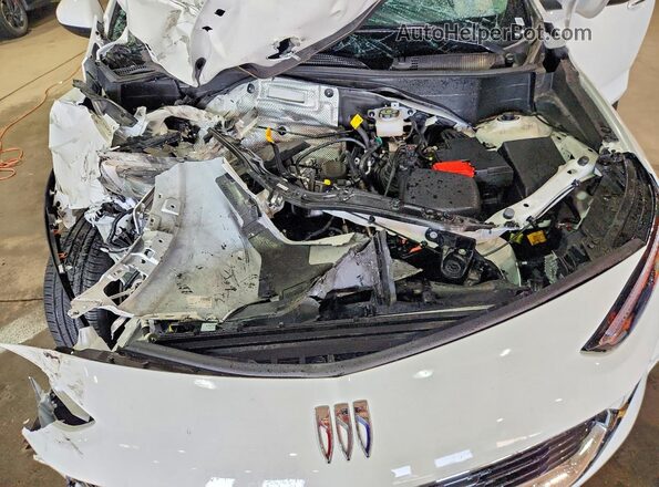 KL4AMCSL6TB095720 2026 BUICK ENCORE White ძრავის განყოფილების ხედი
