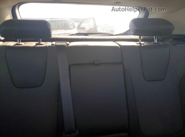 KL4AMCSLXSB032716 2025 BUICK ENCORE Silver Widok tylnych siedzeń