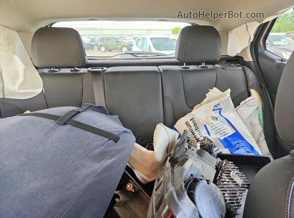 KL4AMCSLXSB056482 2025 BUICK ENCORE Silver Rear seats view
