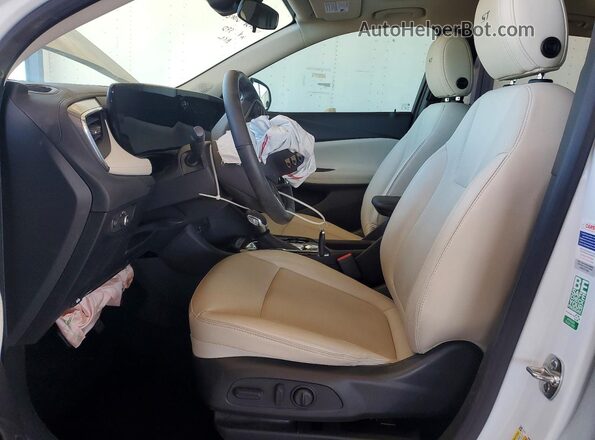 KL4AMDSL0TB006438 2026 BUICK ENCORE White წინა სალონის ხედი