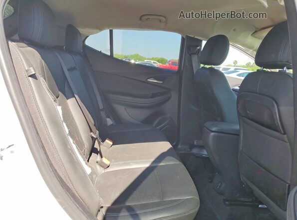KL4AMDSL4SB025086 2025 BUICK ENCORE White Widok tylnych siedzeń
