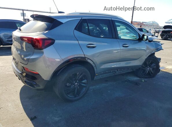 KL4AMESL3RB172581 2024 BUICK ENCORE Gray Trasero derecho