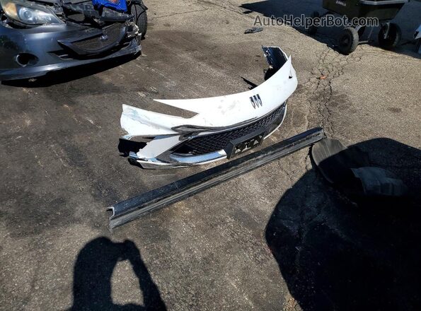 KL4AMESL7RB167495 2024 BUICK ENCORE White Engine compartment view