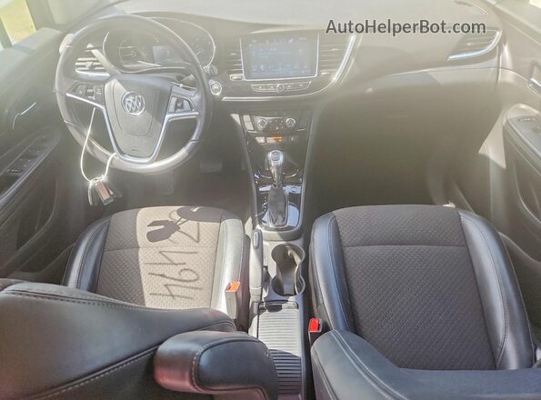 KL4CJ1SB5KB801104 2019 BUICK ENCORE White Առջևի վահանակի տեսք