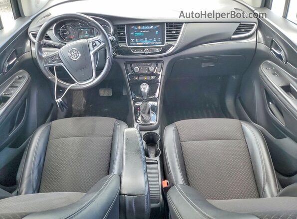 KL4CJ2SB3JB646072 2018 BUICK ENCORE White Vista del salpicadero