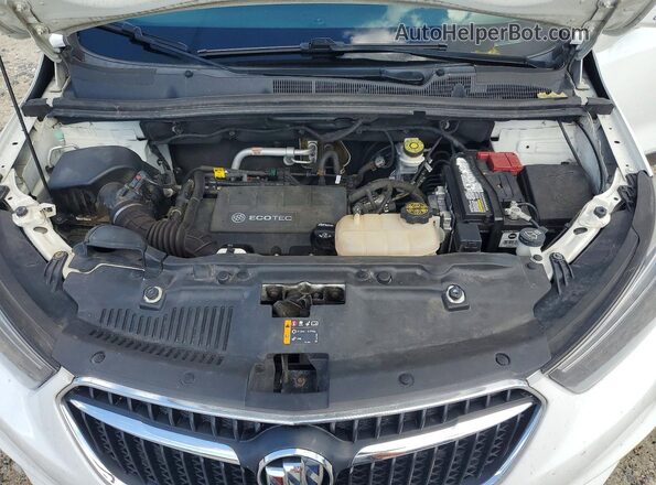 KL4CJ2SB3JB646072 2018 BUICK ENCORE White Vista del compartimento del motor