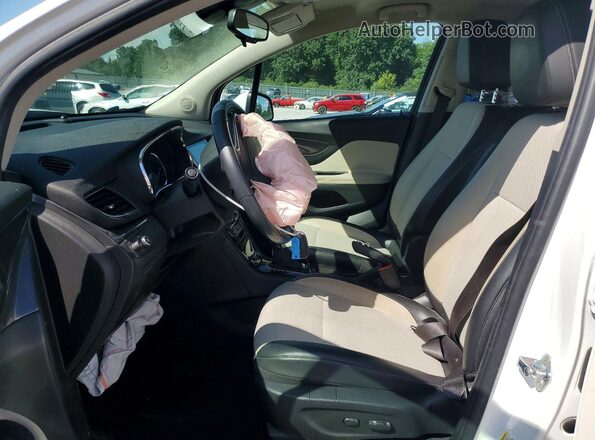 KL4CJASB0JB624508 2018 BUICK ENCORE White Front interior view