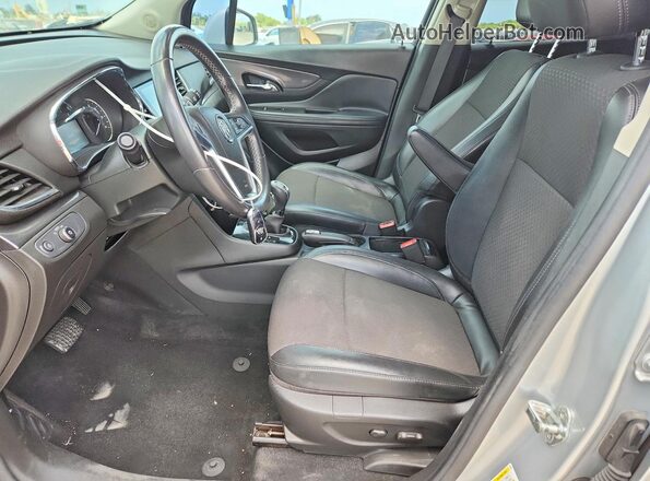 KL4CJASB3KB926165 2019 BUICK ENCORE Silver Front interior view