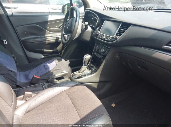 KL4CJASB4HB236014 2017 BUICK ENCORE Red წინა სალონის ხედი