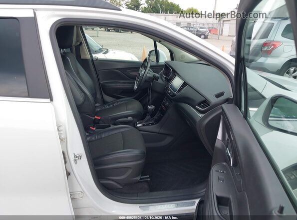 KL4CJASB5HB175966 2017 BUICK ENCORE White წინა სალონის ხედი