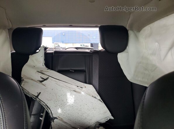 KL4CJASB5JB528504 2018 BUICK ENCORE White უკანა სავარძლების ხედი