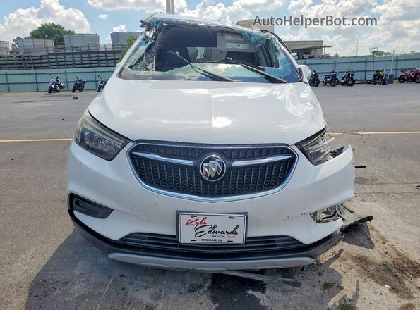 KL4CJASB5JB631700 2018 BUICK ENCORE White Вид спереду