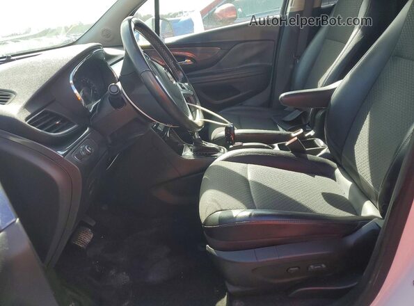KL4CJASB5MB355247 2021 BUICK ENCORE White Вид салону спереду