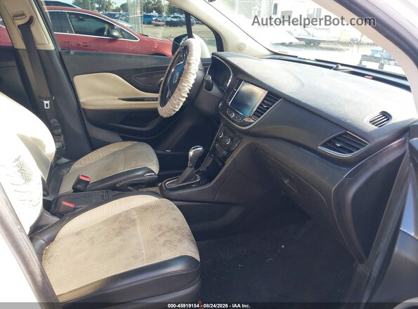 KL4CJASB6HB043945 2017 BUICK ENCORE White წინა სალონის ხედი