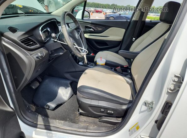 KL4CJASB6HB174163 2017 BUICK ENCORE White Vista interior delantera