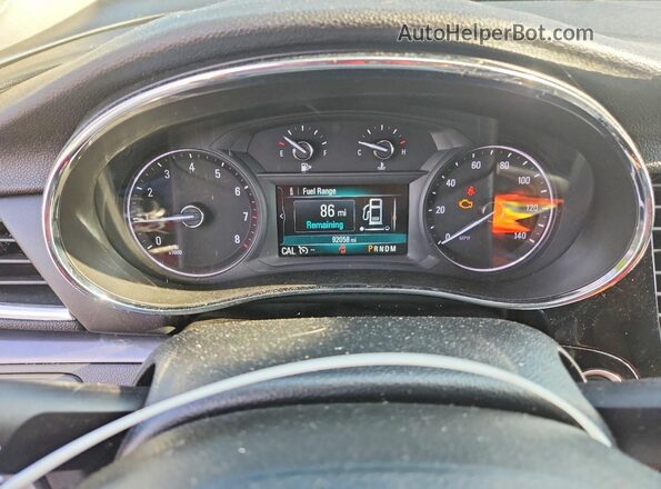 KL4CJASB6JB598691 2018 BUICK ENCORE Silver ხელსაწყოთა პანელის ხედი