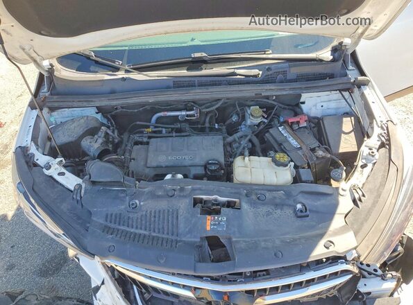KL4CJASB7JB599011 2018 BUICK ENCORE White ძრავის განყოფილების ხედი