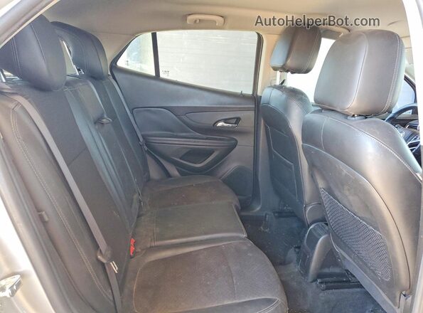 KL4CJASB8JB513334 2018 BUICK ENCORE Gray Rear interior view