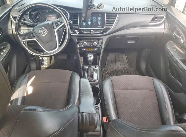 KL4CJASB8JB558774 2018 BUICK ENCORE Blue Dashboard view