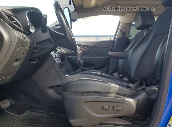KL4CJASB8JB558774 2018 BUICK ENCORE Blue Front interior view