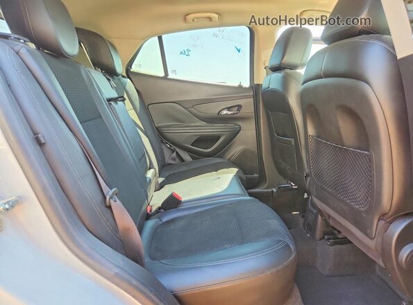 KL4CJASB9HB070962 2017 BUICK ENCORE Белый Вид задней части салона