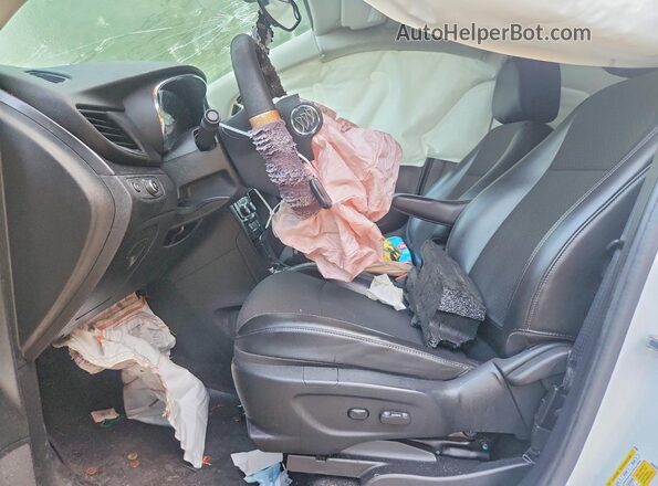 KL4CJASB9JB602586 2018 BUICK ENCORE White Vista interior delantera