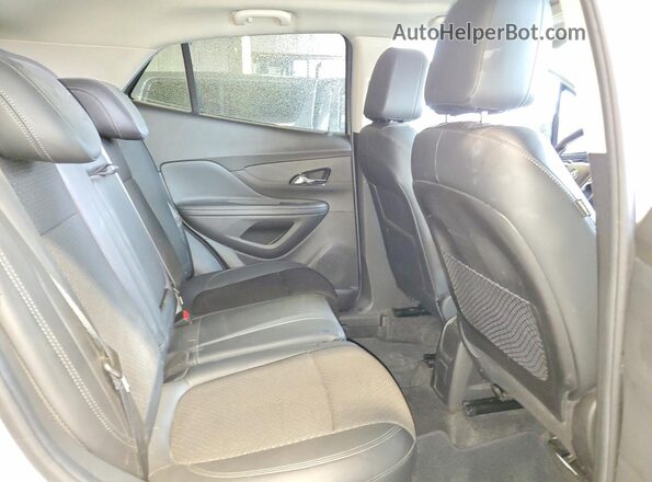 KL4CJASB9LB005263 2020 BUICK ENCORE Белый Вид задней части салона