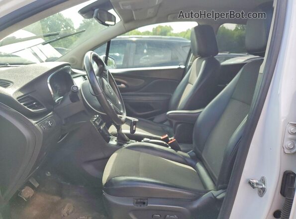 KL4CJASBXJB613306 2018 BUICK ENCORE White წინა სალონის ხედი