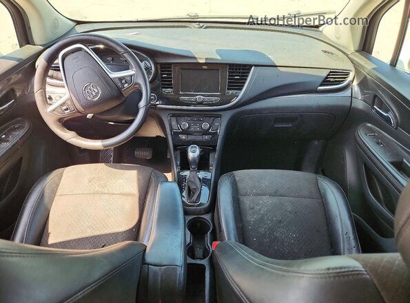 KL4CJASM3NB509215 2022 BUICK ENCORE White Dashboard view