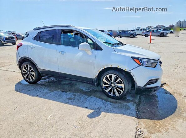 KL4CJASM3NB509215 2022 BUICK ENCORE White Front right