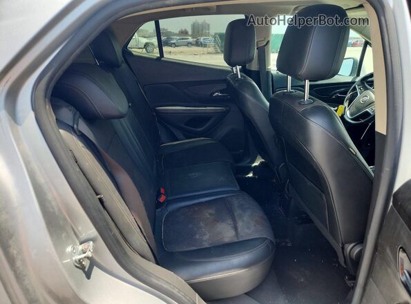 KL4CJASM7NB508438 2022 BUICK ENCORE Silver Rear interior view