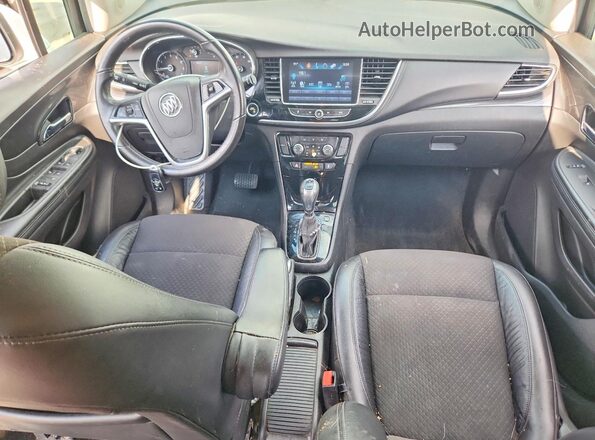 KL4CJBSBXHB220258 2017 BUICK ENCORE White Dashboard view