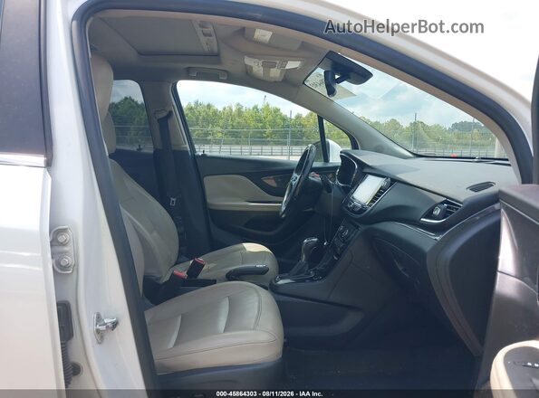 KL4CJCSB3HB007531 2017 BUICK ENCORE White Widok wnętrza z przodu