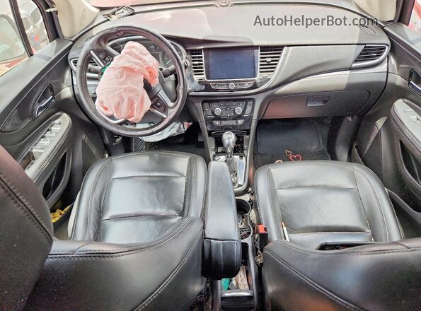 KL4CJCSB6JB525056 2018 BUICK ENCORE Red წინა პანელის ხედი