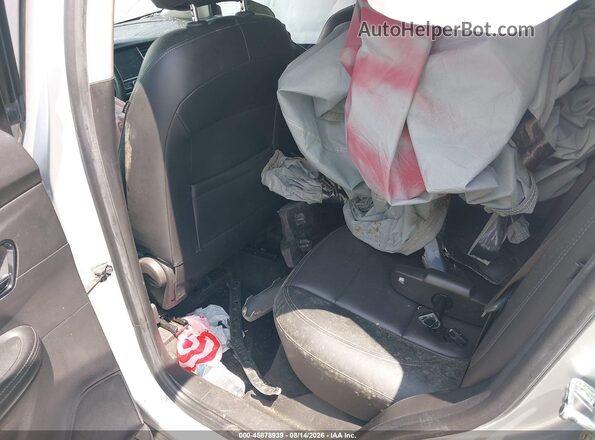 KL4CJCSBXJB539042 2018 BUICK ENCORE Silver VIN կոդի պիտակի տեսք