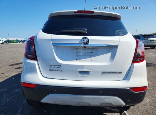 KL4CJDSB2HB098572 2017 BUICK ENCORE White Вид ззаду