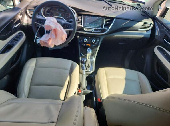 KL4CJDSB2HB098572 2017 BUICK ENCORE White Вид панелі приладів